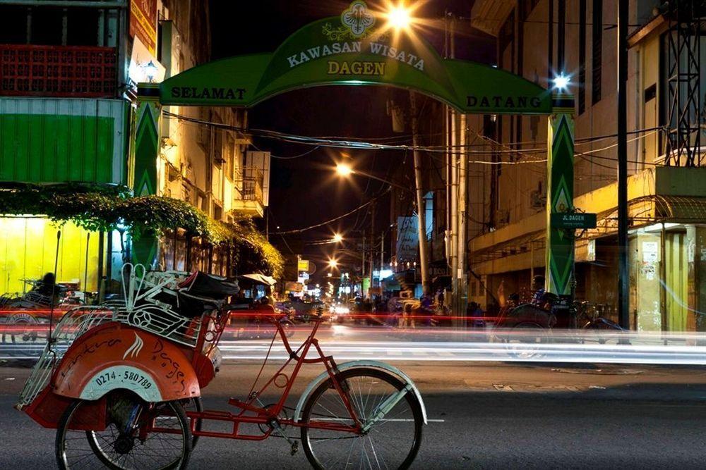 Jentra Dagen Hotel Malioboro Yogyakarta Exterior photo