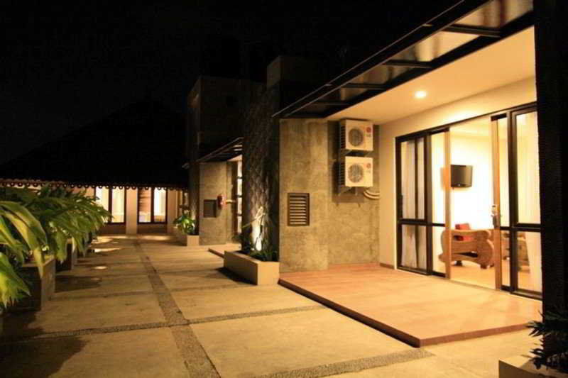 Jentra Dagen Hotel Malioboro Yogyakarta Exterior photo