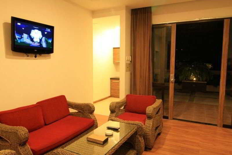 Jentra Dagen Hotel Malioboro Yogyakarta Exterior photo